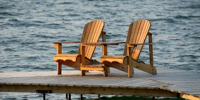 types of paint for adirondack chairs